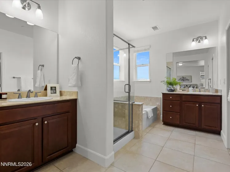 3038 Asini, Sparks, Nevada 89434, 4 Bedrooms Bedrooms, ,3 BathroomsBathrooms,Residential,Residential,Asini,260004915