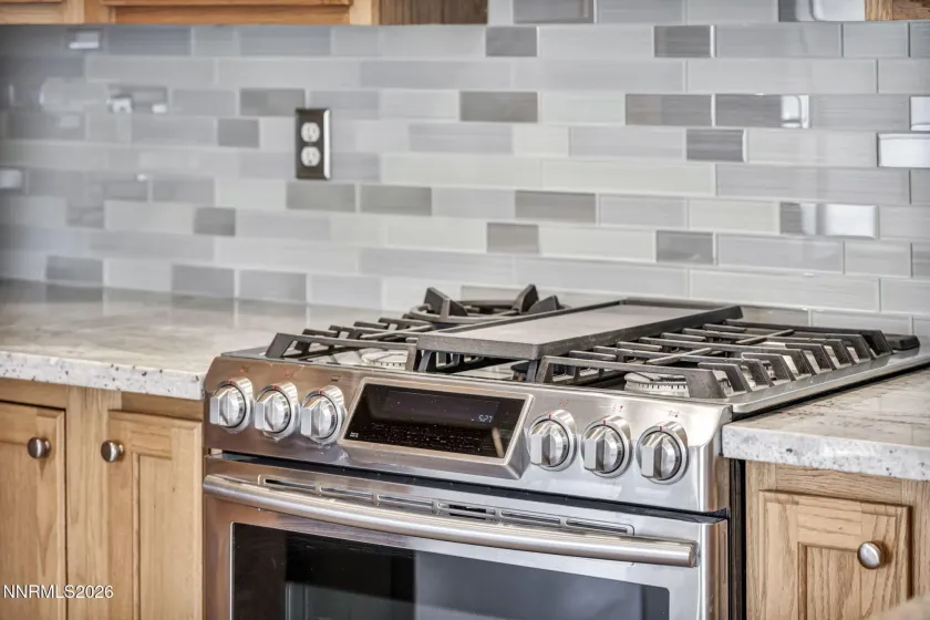 1327 Marion Russell, Gardnerville, Nevada 89410, 3 Bedrooms Bedrooms, ,2 BathroomsBathrooms,Residential,Residential,Marion Russell,260004916