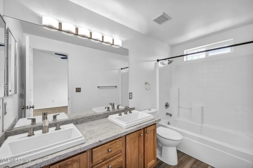 1327 Marion Russell, Gardnerville, Nevada 89410, 3 Bedrooms Bedrooms, ,2 BathroomsBathrooms,Residential,Residential,Marion Russell,260004916