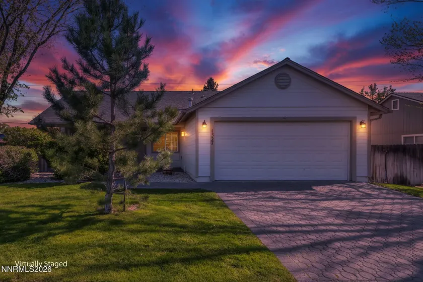 1327 Marion Russell, Gardnerville, Nevada 89410, 3 Bedrooms Bedrooms, ,2 BathroomsBathrooms,Residential,Residential,Marion Russell,260004916