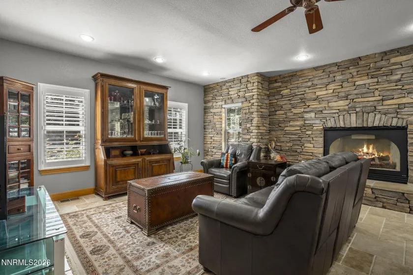 14501 Quail Rock, Reno, Nevada 89511, 4 Bedrooms Bedrooms, ,4 BathroomsBathrooms,Residential,Residential,Quail Rock,260004920