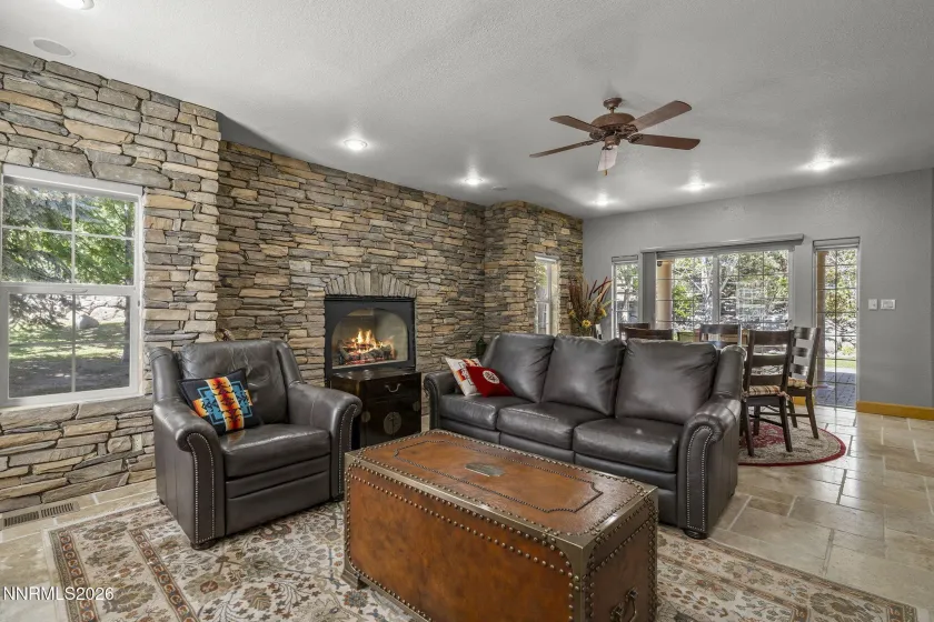 14501 Quail Rock, Reno, Nevada 89511, 4 Bedrooms Bedrooms, ,4 BathroomsBathrooms,Residential,Residential,Quail Rock,260004920