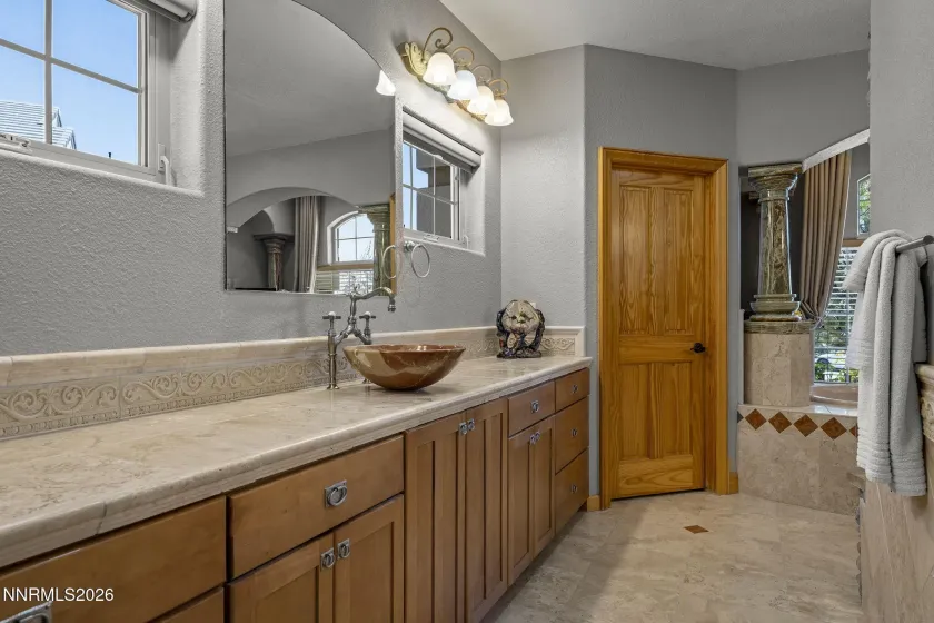 14501 Quail Rock, Reno, Nevada 89511, 4 Bedrooms Bedrooms, ,4 BathroomsBathrooms,Residential,Residential,Quail Rock,260004920