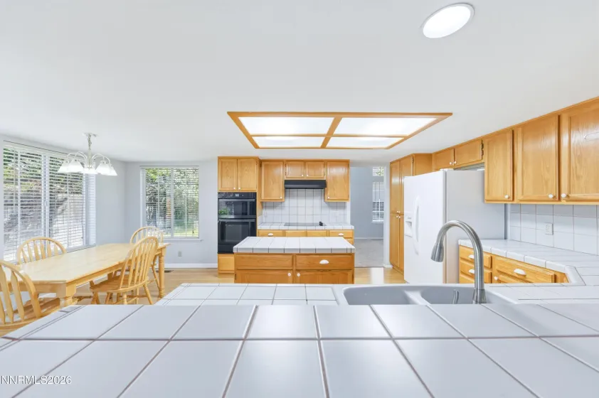 4496 Trenton, Sparks, Nevada 89436, 4 Bedrooms Bedrooms, ,3 BathroomsBathrooms,Residential,Residential,Trenton,260004921