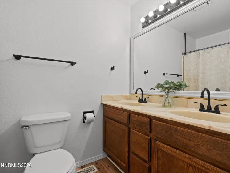 1346 Blue Sage, Fallon, Nevada 89406, 4 Bedrooms Bedrooms, ,3 BathroomsBathrooms,Residential,Residential,Blue Sage,260004926