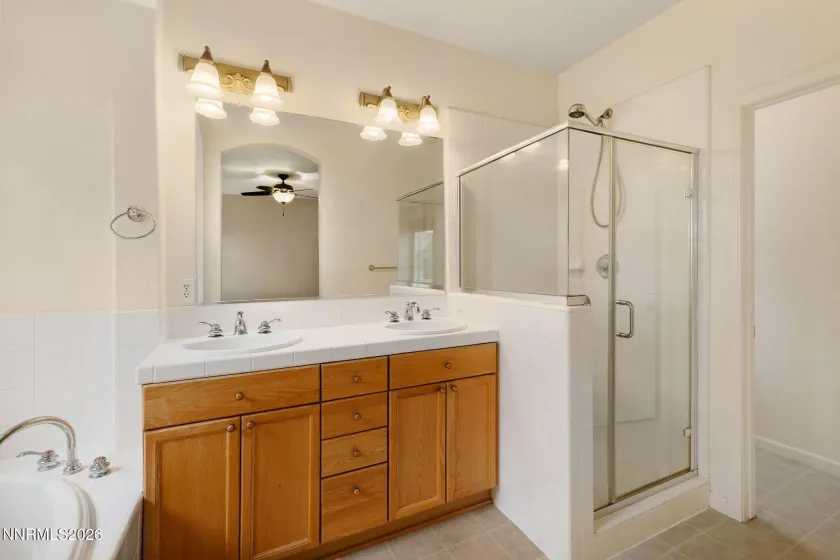 9355 Hummer, Reno, Nevada 89521, 3 Bedrooms Bedrooms, ,2 BathroomsBathrooms,Residential,Residential,Hummer,260004932