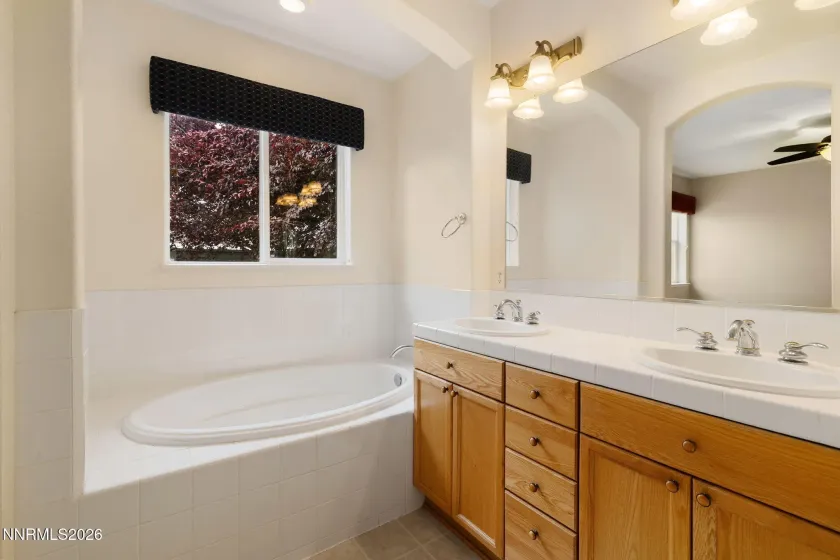 9355 Hummer, Reno, Nevada 89521, 3 Bedrooms Bedrooms, ,2 BathroomsBathrooms,Residential,Residential,Hummer,260004932