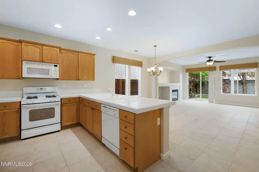 9355 Hummer, Reno, Nevada 89521, 3 Bedrooms Bedrooms, ,2 BathroomsBathrooms,Residential,Residential,Hummer,260004932