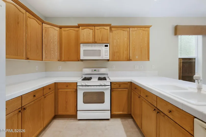 9355 Hummer, Reno, Nevada 89521, 3 Bedrooms Bedrooms, ,2 BathroomsBathrooms,Residential,Residential,Hummer,260004932