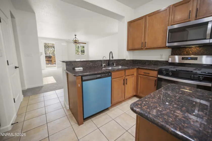 1800 Hickory, Fernley, Nevada 89408, 3 Bedrooms Bedrooms, ,2 BathroomsBathrooms,Residential,Residential,Hickory,260004929