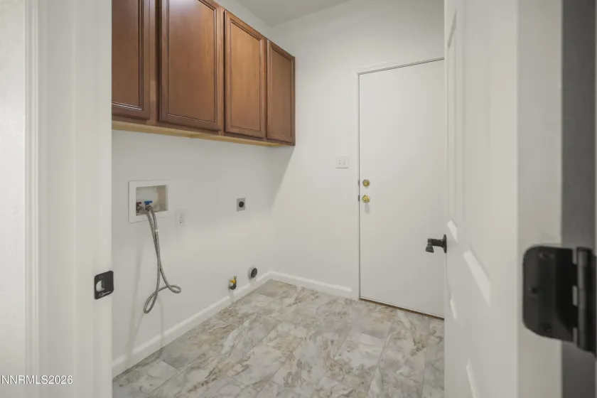 1800 Hickory, Fernley, Nevada 89408, 3 Bedrooms Bedrooms, ,2 BathroomsBathrooms,Residential,Residential,Hickory,260004929