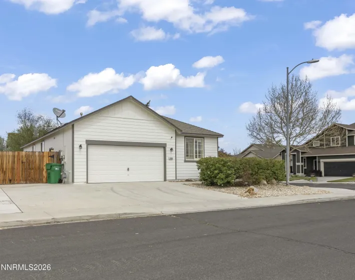 1800 Hickory, Fernley, Nevada 89408, 3 Bedrooms Bedrooms, ,2 BathroomsBathrooms,Residential,Residential,Hickory,260004929