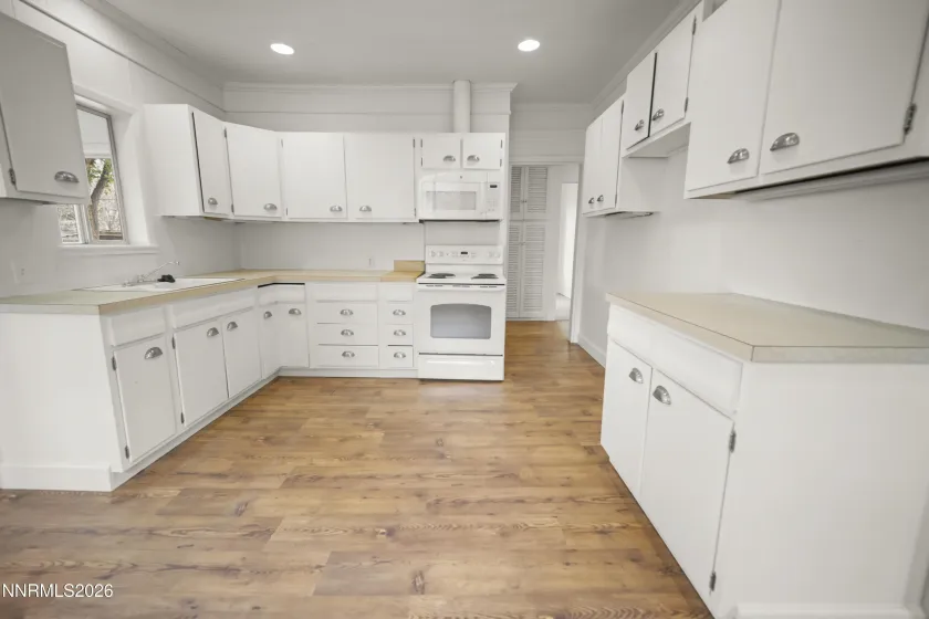 511 Churchill, Fallon, Nevada 89406, 3 Bedrooms Bedrooms, ,1 BathroomBathrooms,Residential,Residential,Churchill,260004934