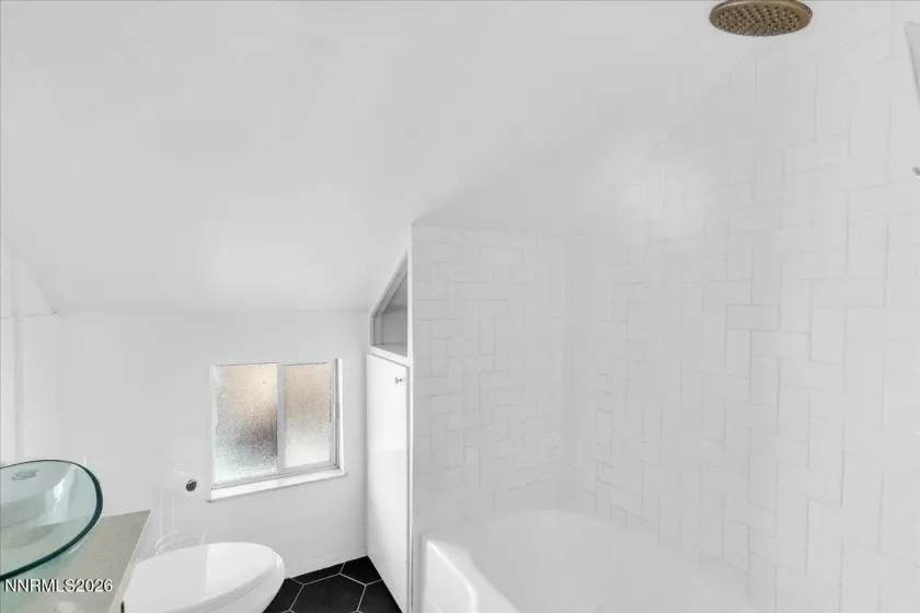 841 Shore, South Lake Tahoe, California 96150, 4 Bedrooms Bedrooms, ,3 BathroomsBathrooms,Residential,Residential,Shore,260004935