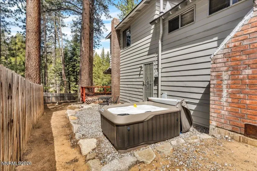 841 Shore, South Lake Tahoe, California 96150, 4 Bedrooms Bedrooms, ,3 BathroomsBathrooms,Residential,Residential,Shore,260004935