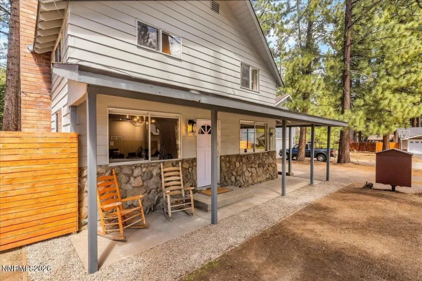 841 Shore, South Lake Tahoe, California 96150, 4 Bedrooms Bedrooms, ,3 BathroomsBathrooms,Residential,Residential,Shore,260004935