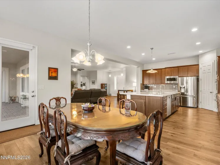 11601 Hacienda Ridge, Sparks, Nevada 89441, 4 Bedrooms Bedrooms, ,3 BathroomsBathrooms,Residential,Residential,Hacienda Ridge,260004939