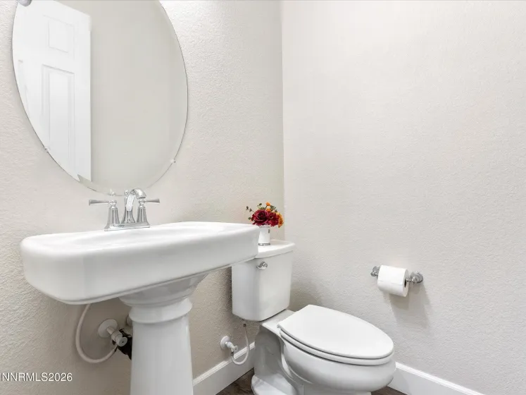 11601 Hacienda Ridge, Sparks, Nevada 89441, 4 Bedrooms Bedrooms, ,3 BathroomsBathrooms,Residential,Residential,Hacienda Ridge,260004939