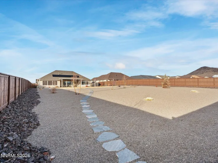 11601 Hacienda Ridge, Sparks, Nevada 89441, 4 Bedrooms Bedrooms, ,3 BathroomsBathrooms,Residential,Residential,Hacienda Ridge,260004939