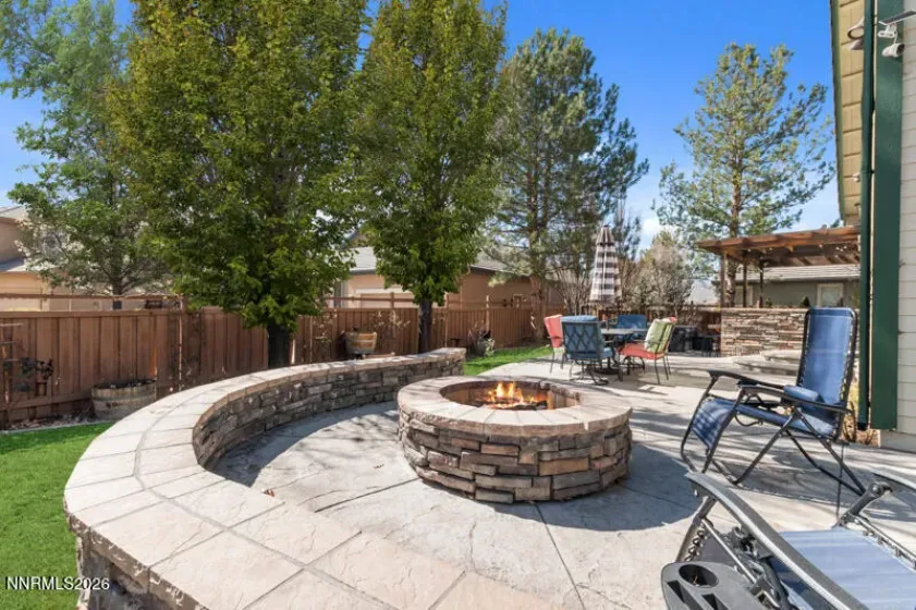 6501 Lonnie, Sparks, Nevada 89436, 4 Bedrooms Bedrooms, ,5 BathroomsBathrooms,Residential,Residential,Lonnie,260004938