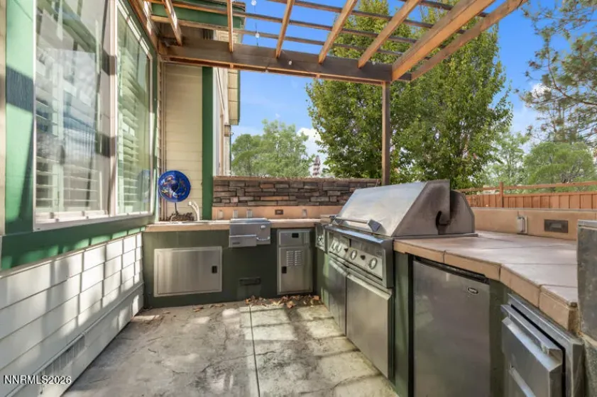 6501 Lonnie, Sparks, Nevada 89436, 4 Bedrooms Bedrooms, ,5 BathroomsBathrooms,Residential,Residential,Lonnie,260004938