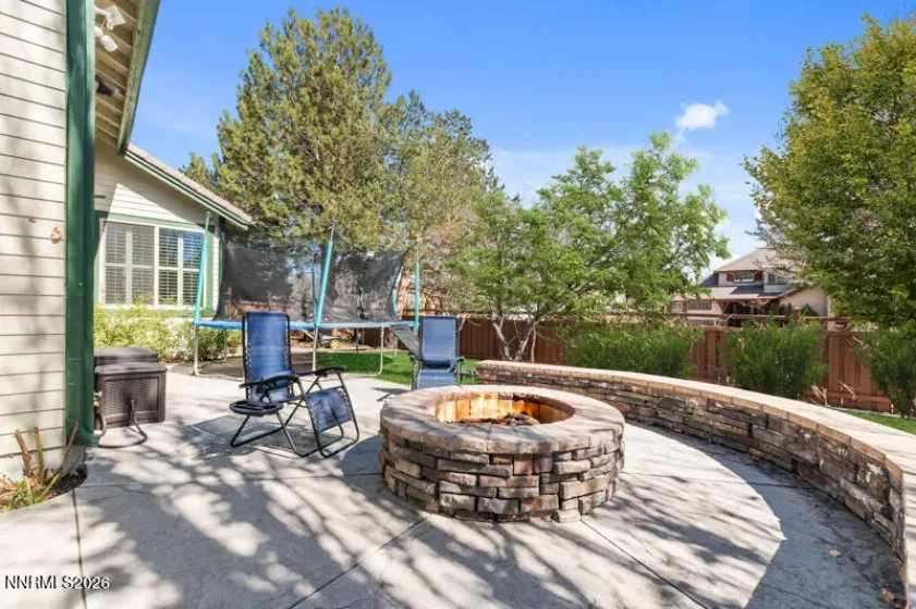 6501 Lonnie, Sparks, Nevada 89436, 4 Bedrooms Bedrooms, ,5 BathroomsBathrooms,Residential,Residential,Lonnie,260004938