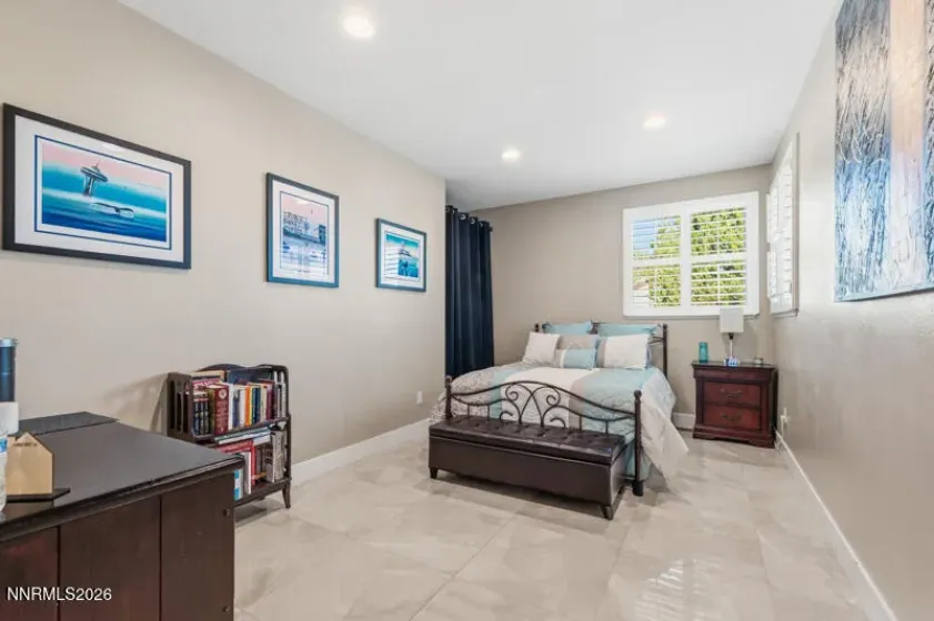 6501 Lonnie, Sparks, Nevada 89436, 4 Bedrooms Bedrooms, ,5 BathroomsBathrooms,Residential,Residential,Lonnie,260004938