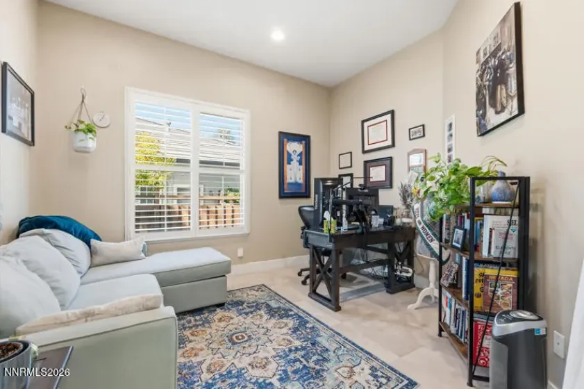 6501 Lonnie, Sparks, Nevada 89436, 4 Bedrooms Bedrooms, ,5 BathroomsBathrooms,Residential,Residential,Lonnie,260004938