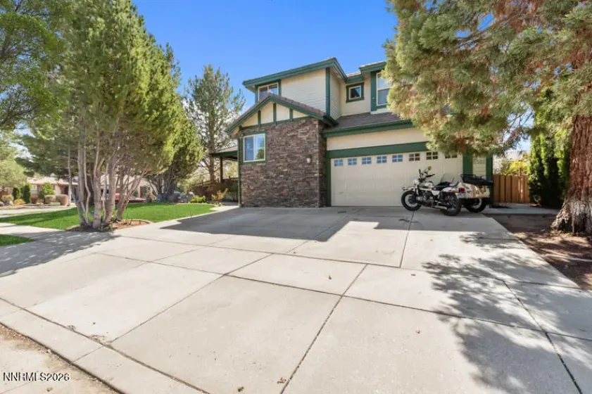 6501 Lonnie, Sparks, Nevada 89436, 4 Bedrooms Bedrooms, ,5 BathroomsBathrooms,Residential,Residential,Lonnie,260004938