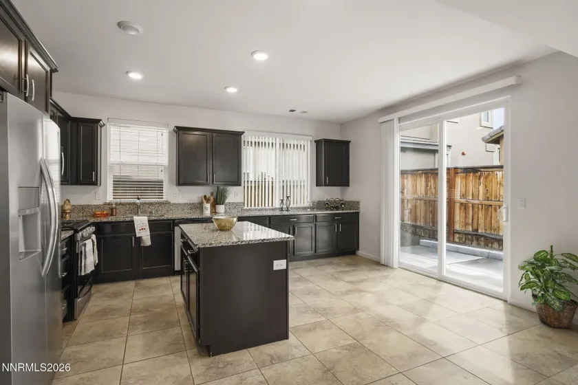 6741 Peppergrass, Sparks, Nevada 89436, 3 Bedrooms Bedrooms, ,2 BathroomsBathrooms,Residential,Residential,Peppergrass,260004937