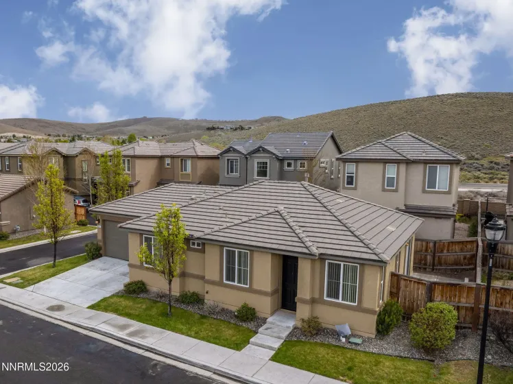 6741 Peppergrass, Sparks, Nevada 89436, 3 Bedrooms Bedrooms, ,2 BathroomsBathrooms,Residential,Residential,Peppergrass,260004937