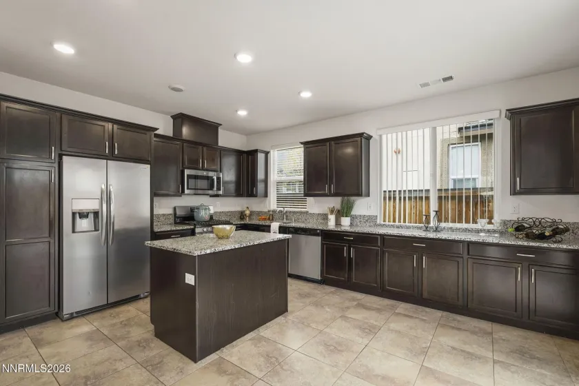 6741 Peppergrass, Sparks, Nevada 89436, 3 Bedrooms Bedrooms, ,2 BathroomsBathrooms,Residential,Residential,Peppergrass,260004937