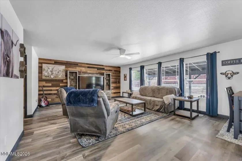 7770 Welsh, Reno, Nevada 89506, 4 Bedrooms Bedrooms, ,3 BathroomsBathrooms,Residential,Residential,Welsh,260004940