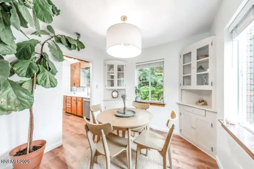 699 Saint Lawrence, Reno, Nevada 89509, 3 Bedrooms Bedrooms, ,2 BathroomsBathrooms,Residential,Residential,Saint Lawrence,260004946