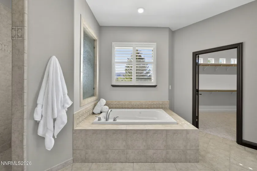 3965 Lake Placid, Reno, Nevada 89511, 3 Bedrooms Bedrooms, ,3 BathroomsBathrooms,Residential,Residential,Lake Placid,260004955