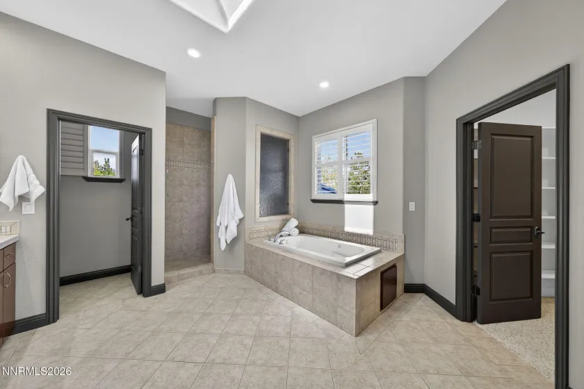 3965 Lake Placid, Reno, Nevada 89511, 3 Bedrooms Bedrooms, ,3 BathroomsBathrooms,Residential,Residential,Lake Placid,260004955