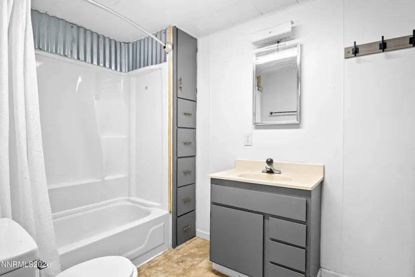 885 I, Hawthorne, Nevada 89415, 2 Bedrooms Bedrooms, ,1 BathroomBathrooms,Residential,Residential,I,260004958