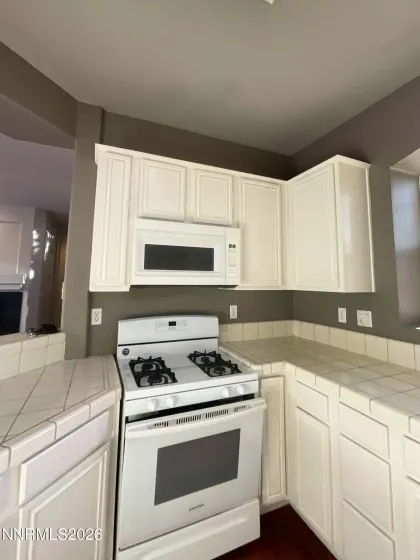 9636 Truckee Meadows, Reno, Nevada 89521, 4 Bedrooms Bedrooms, ,3 BathroomsBathrooms,Residential Lease,Manufactured,Truckee Meadows,260004961