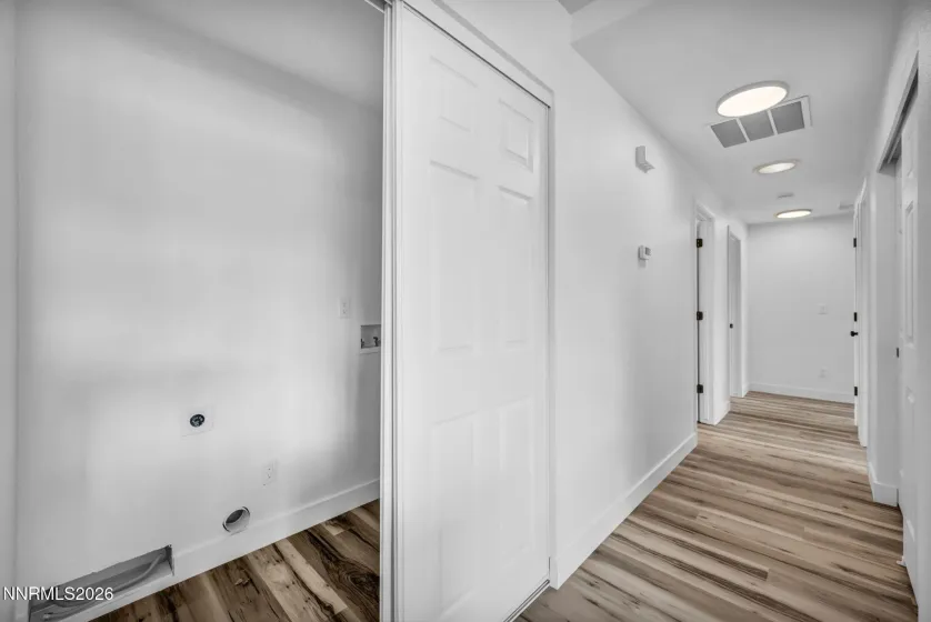 1286 Currycomb, Minden, Nevada 89423, 4 Bedrooms Bedrooms, ,3 BathroomsBathrooms,Residential,Residential,Currycomb,260004963