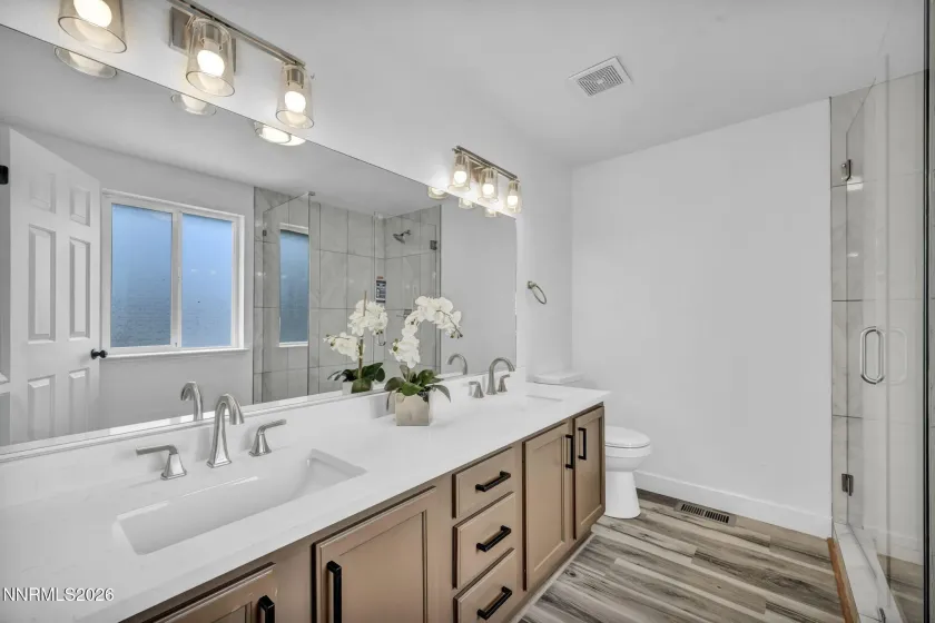 1286 Currycomb, Minden, Nevada 89423, 4 Bedrooms Bedrooms, ,3 BathroomsBathrooms,Residential,Residential,Currycomb,260004963