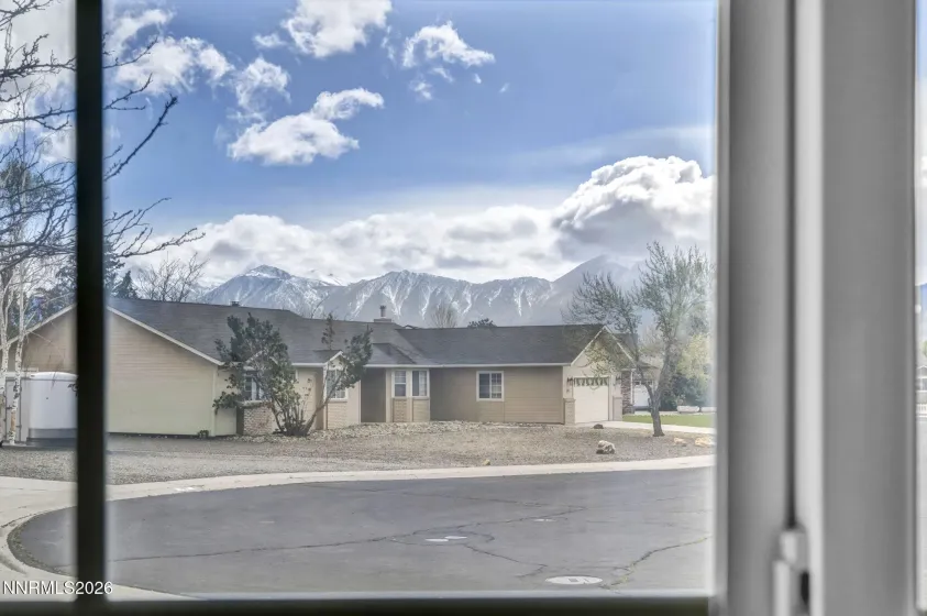 1286 Currycomb, Minden, Nevada 89423, 4 Bedrooms Bedrooms, ,3 BathroomsBathrooms,Residential,Residential,Currycomb,260004963