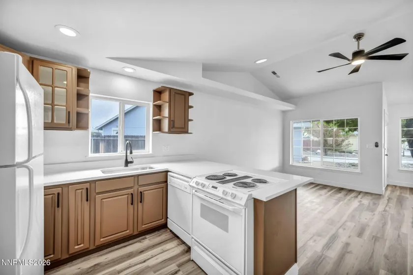 1286 Currycomb, Minden, Nevada 89423, 4 Bedrooms Bedrooms, ,3 BathroomsBathrooms,Residential,Residential,Currycomb,260004963