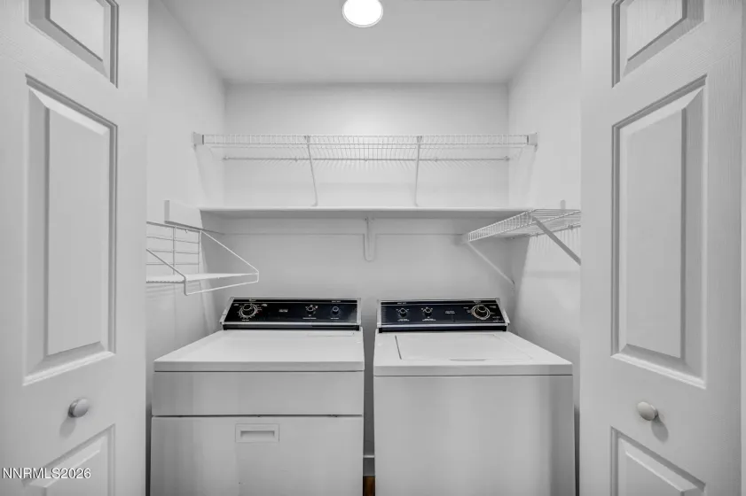 1286 Currycomb, Minden, Nevada 89423, 4 Bedrooms Bedrooms, ,3 BathroomsBathrooms,Residential,Residential,Currycomb,260004963