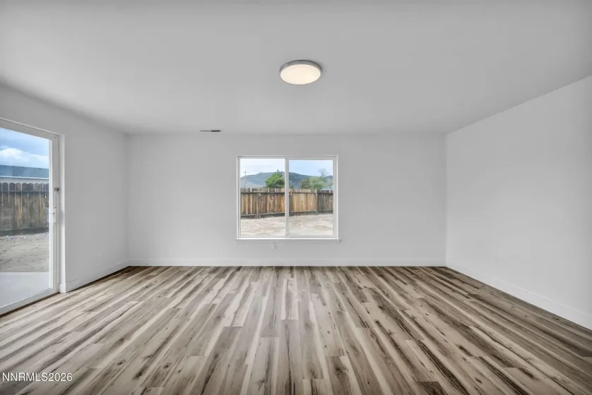 1286 Currycomb, Minden, Nevada 89423, 4 Bedrooms Bedrooms, ,3 BathroomsBathrooms,Residential,Residential,Currycomb,260004963