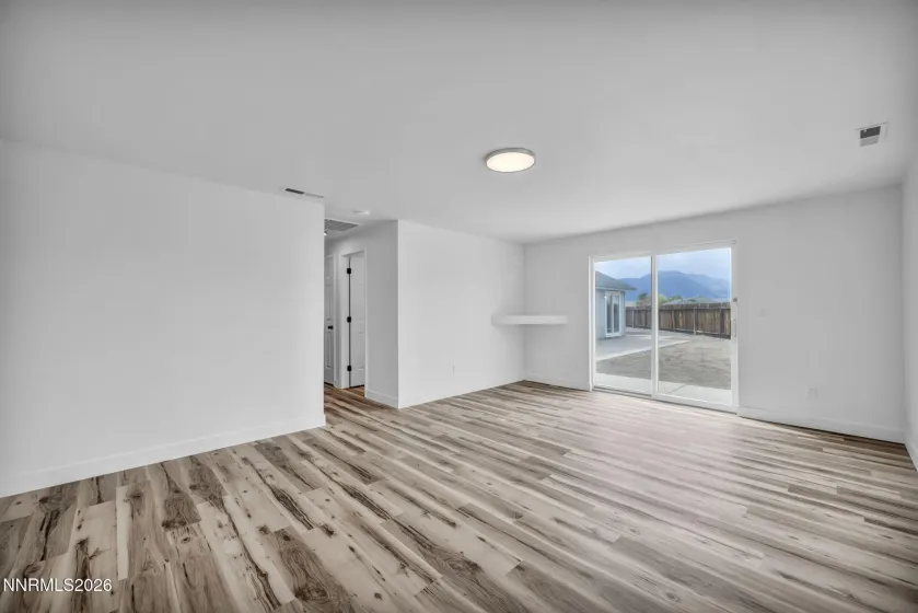 1286 Currycomb, Minden, Nevada 89423, 4 Bedrooms Bedrooms, ,3 BathroomsBathrooms,Residential,Residential,Currycomb,260004963