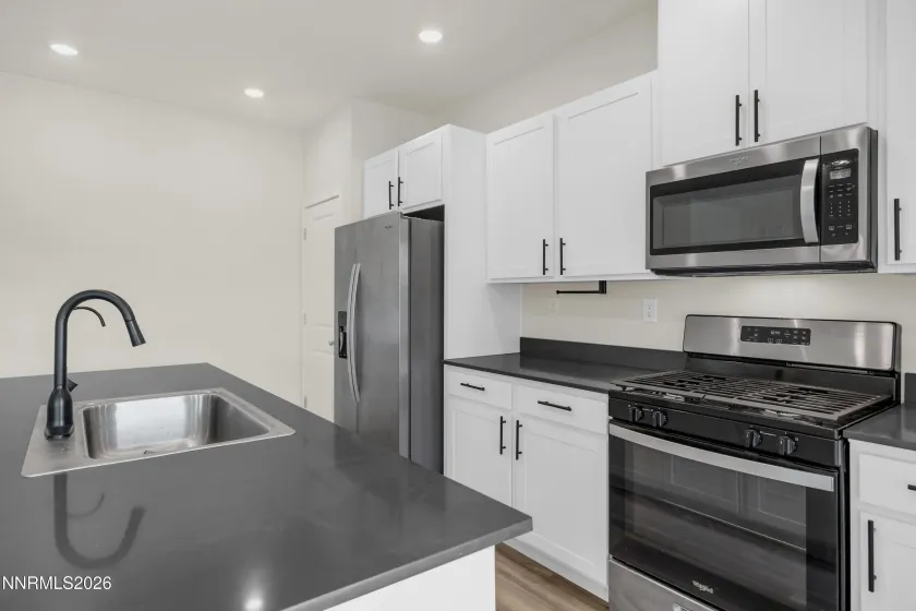 1708 Picetti, Fernley, Nevada 89408, 3 Bedrooms Bedrooms, ,2 BathroomsBathrooms,Residential,Residential,Picetti,260004913