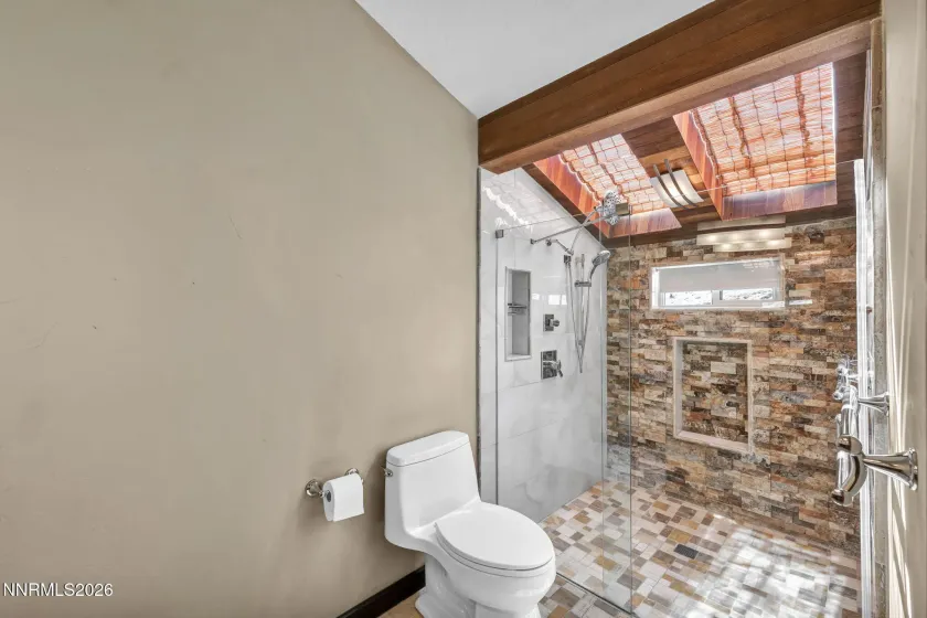 1970 Geiger Grade, Reno, Nevada 89521, 5 Bedrooms Bedrooms, ,4 BathroomsBathrooms,Residential,Residential,Geiger Grade,260004930