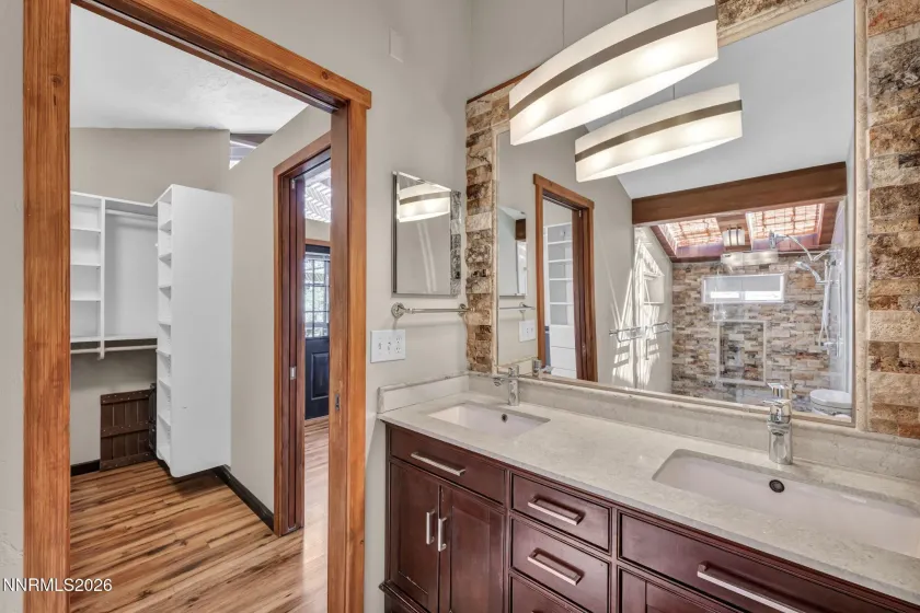 1970 Geiger Grade, Reno, Nevada 89521, 5 Bedrooms Bedrooms, ,4 BathroomsBathrooms,Residential,Residential,Geiger Grade,260004930