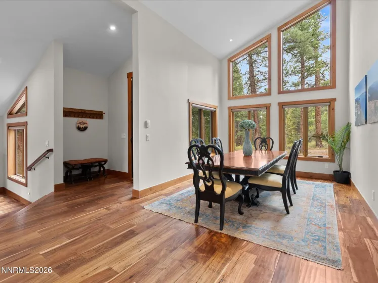 1005 Joy Lake, Reno, Nevada 89511, 3 Bedrooms Bedrooms, ,3 BathroomsBathrooms,Residential,Residential,Joy Lake,260004942