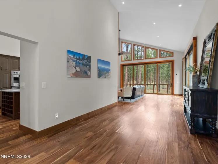 1005 Joy Lake, Reno, Nevada 89511, 3 Bedrooms Bedrooms, ,3 BathroomsBathrooms,Residential,Residential,Joy Lake,260004942